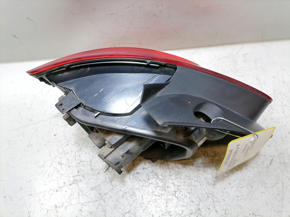 Seat Ibiza 6J original R&uuml;cklicht R&uuml;ckleuchte Schlussleuchte rechts 5-T&uuml;rer Bj.2015